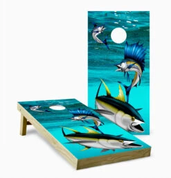 Fish-in-Ocean Cornhole Set With Bags