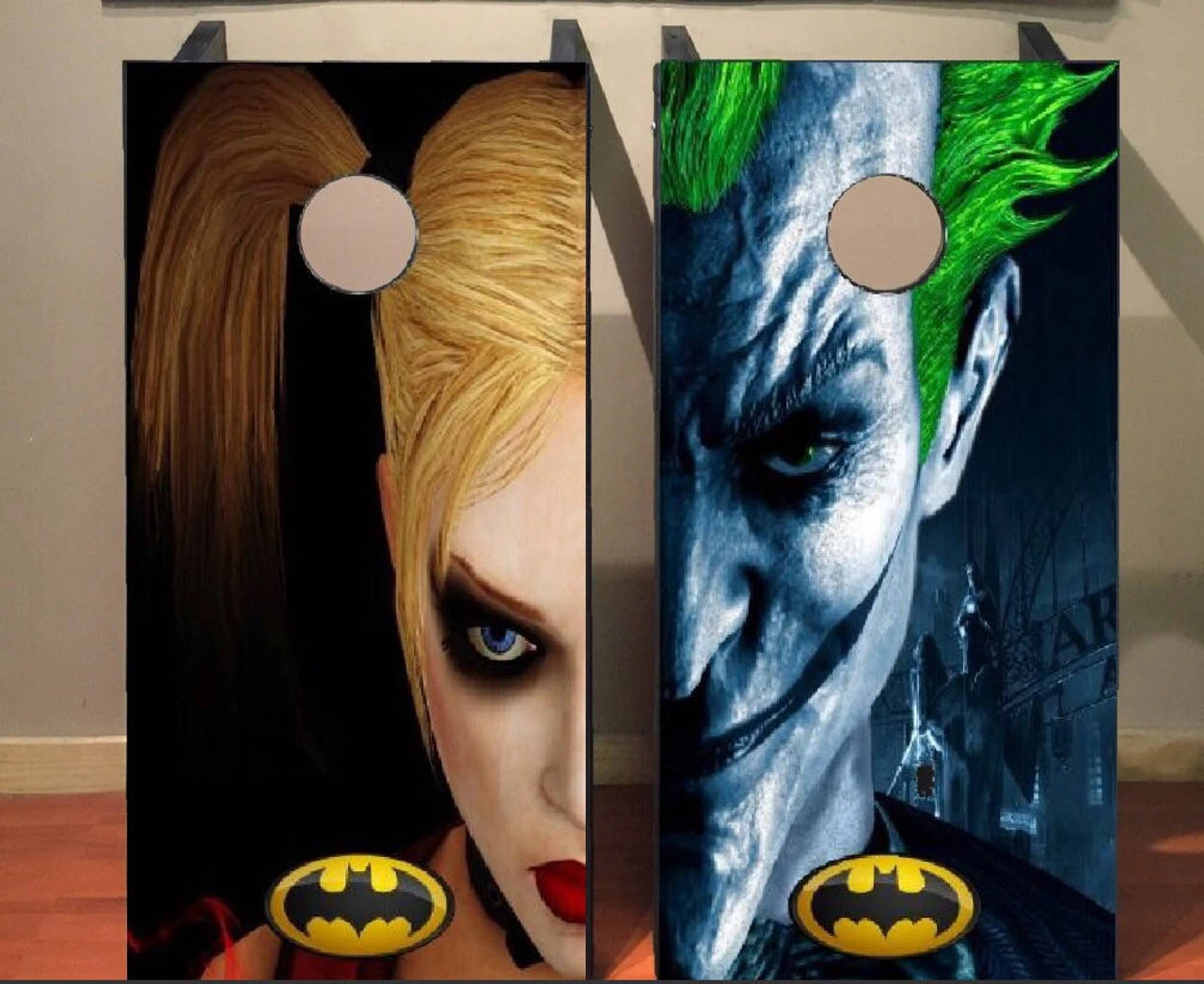 Harley Quinn And Joker Combo Cornhole Set With Bags 4 Harley Quinn And Joker Combo Cornhole Set With Bags - Image 2